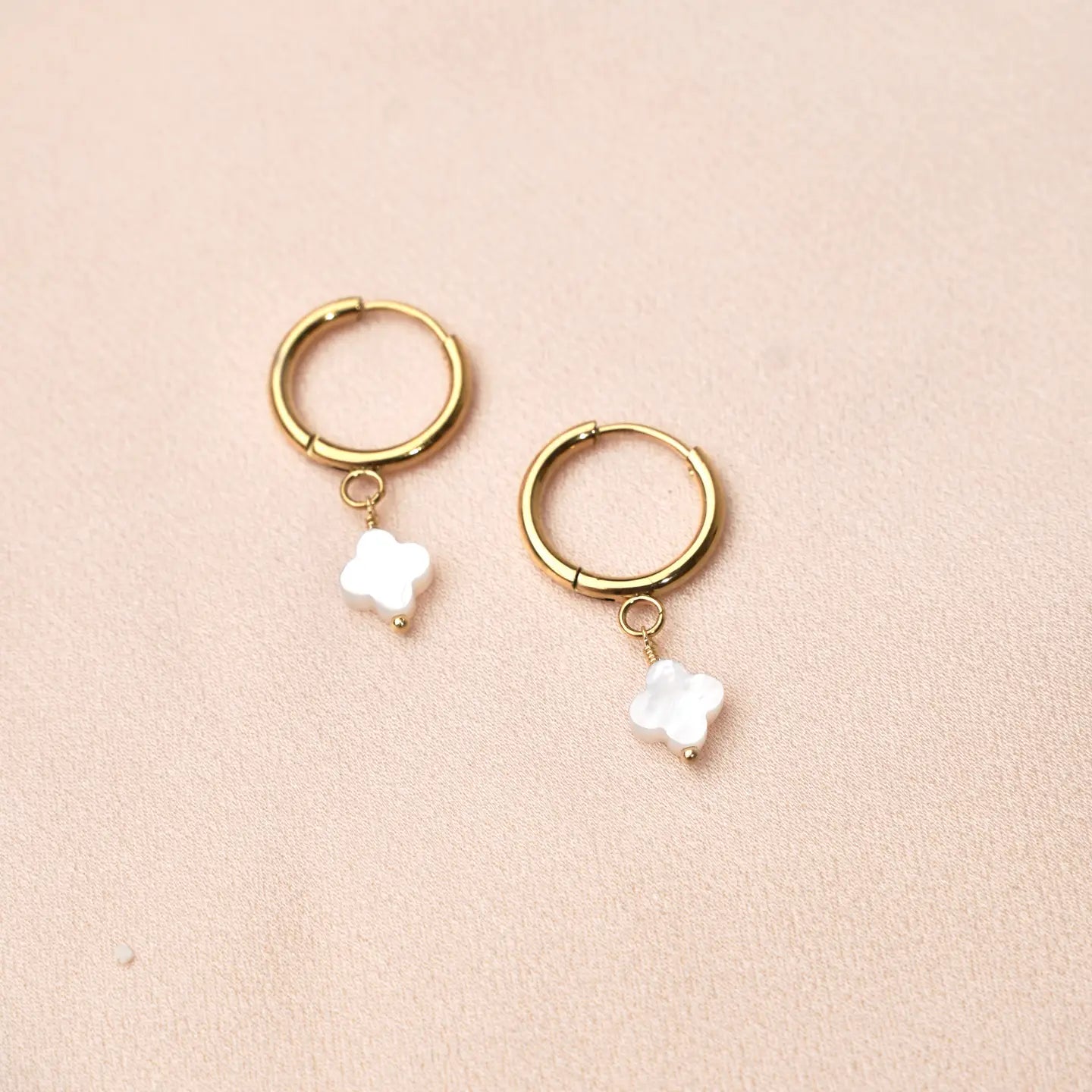 Small Stainless Steel Hoop Earrings with Mother-Of-Pearl Clover earrings
