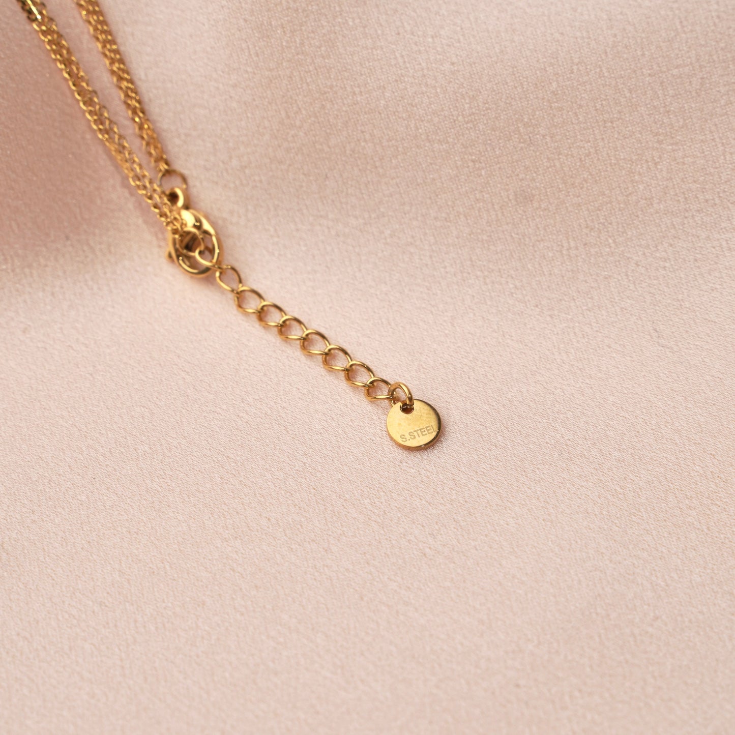 Mother-Of-Pearl Double Clover Bracelet